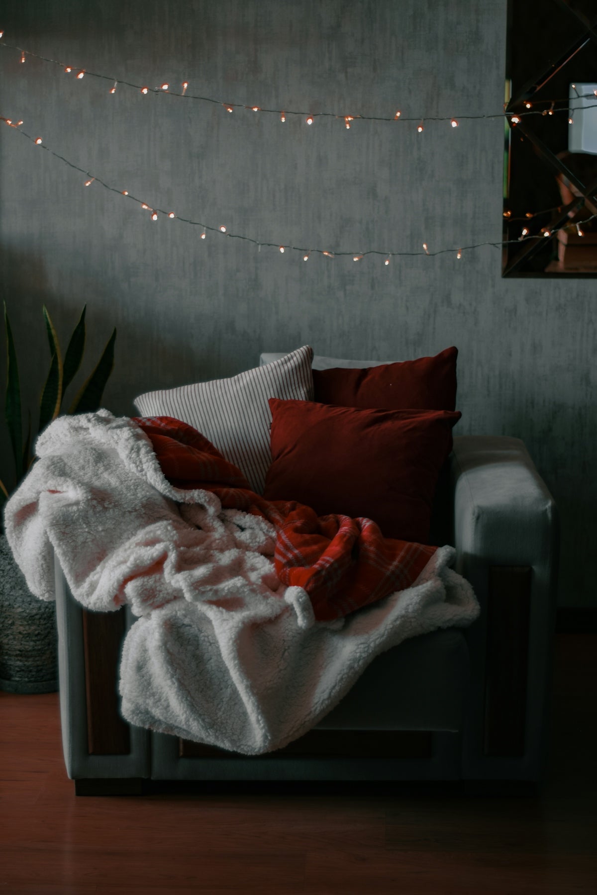 Indulge in the Ultimate Relaxation Experience with the DCore STRATUS-JP ...